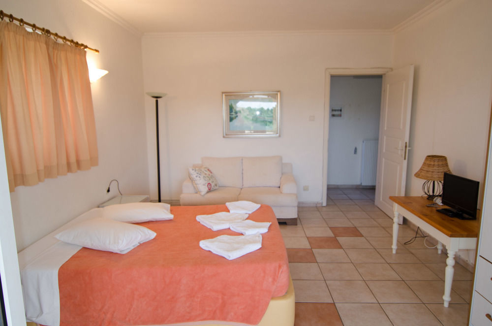 Aparthotel Panorama Hideaway Dassiá Exteriér fotografie